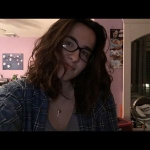 Meet your Posher, Abby